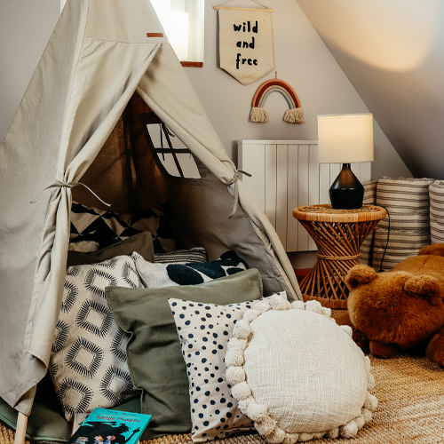 Rauszeit SPO - Ferinhaus in St. Peter-Ording - Dachboden Spielzimmer für Kinder - 500x500