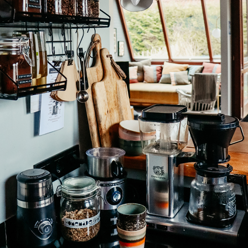 Rauszeit SPO - Ferinhaus in St. Peter-Ording - Küche mit Kaffeemaschine - 500x500
